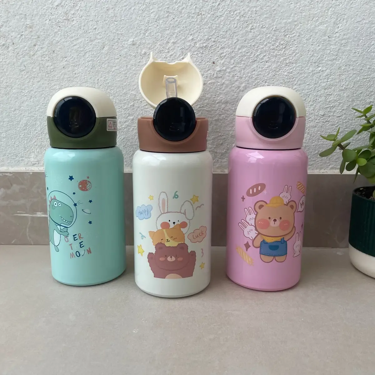 500ml Insulated Kids Sipper Bottle with Straw | Stainless Steel Leakproof Water Bottle | Peekaboo Kids Mart